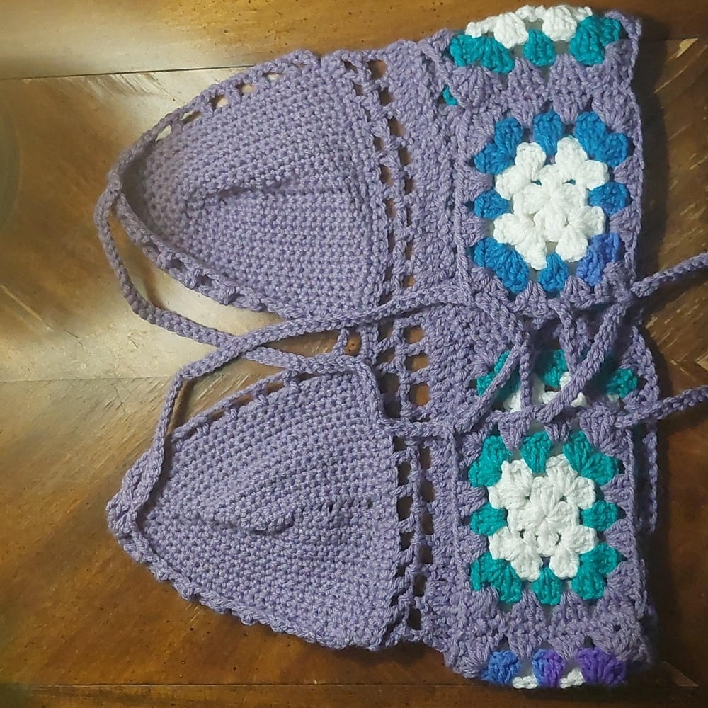Handmade crochet tank top - Picture 2 of 4